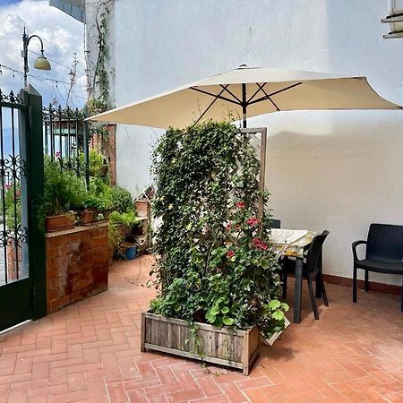 Casa Violante Lägenhet Vico Equense Exteriör bild